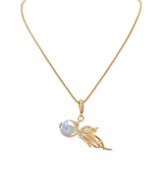 Freshwater pearl AAAA pendant necklace,stainless steel gold