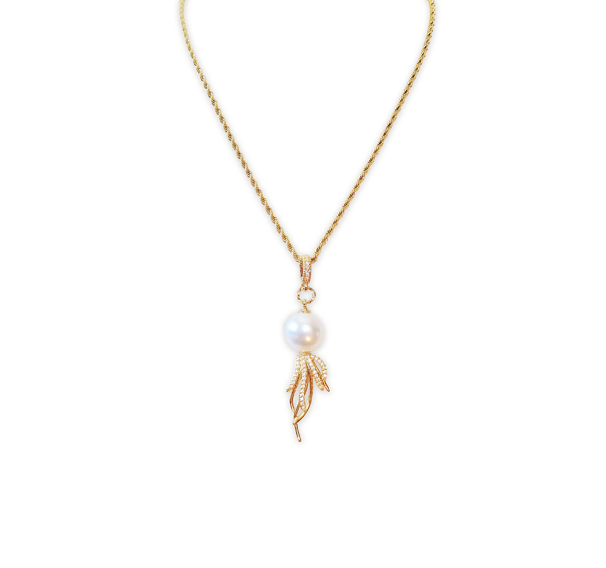 Austrian crystal 12mm round pearl pendant necklace,white ,stainless steel gold