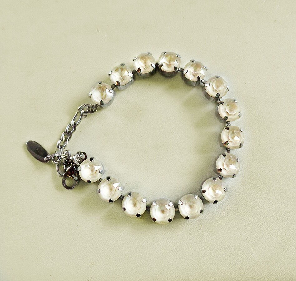Crystal tennis bracelet cream laquer,rhodium silver