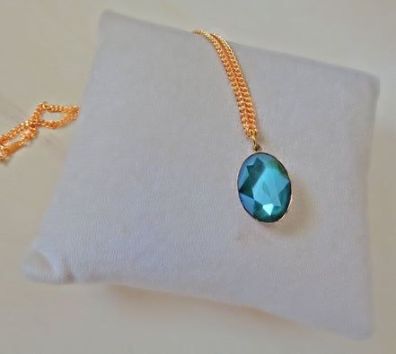 Crystal oval drop  pendant necklace,royal green