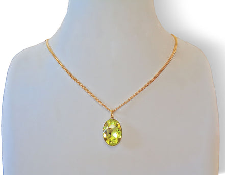 Crystal oval drop  pendant necklace,citrus green