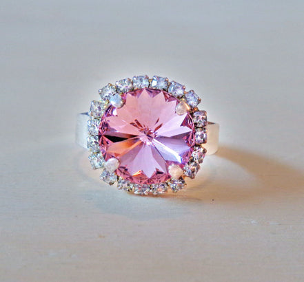 Crystal halo round finger ring light pink ,rhodium silver