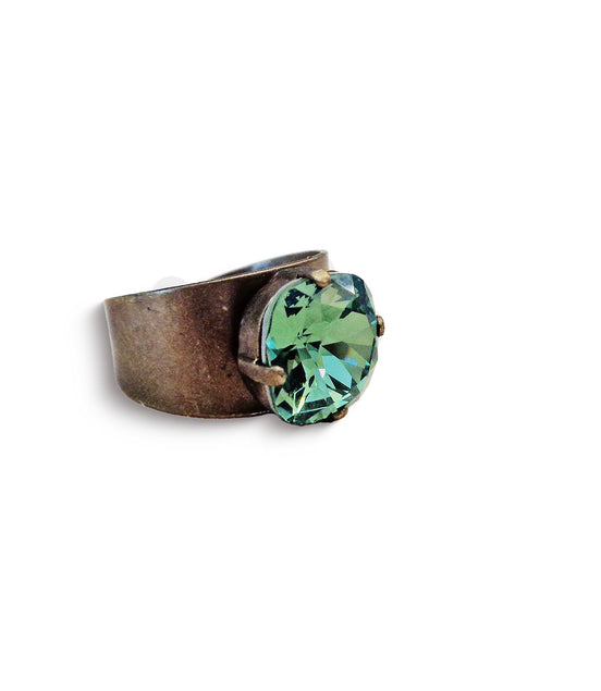 Crystal square stone ring,green,antique brass