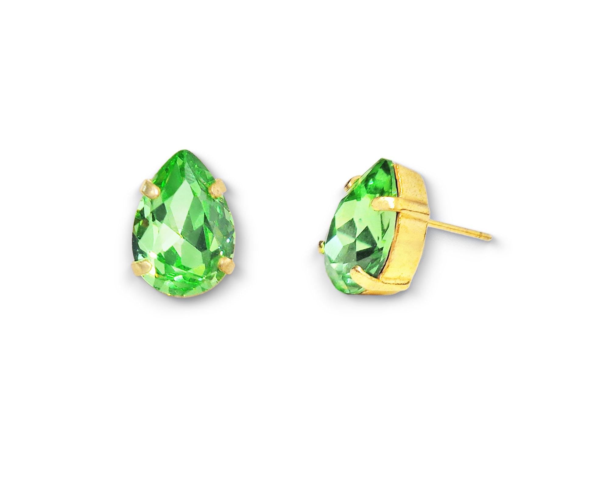 Crystal pear stud earrings green ,yellow gold
