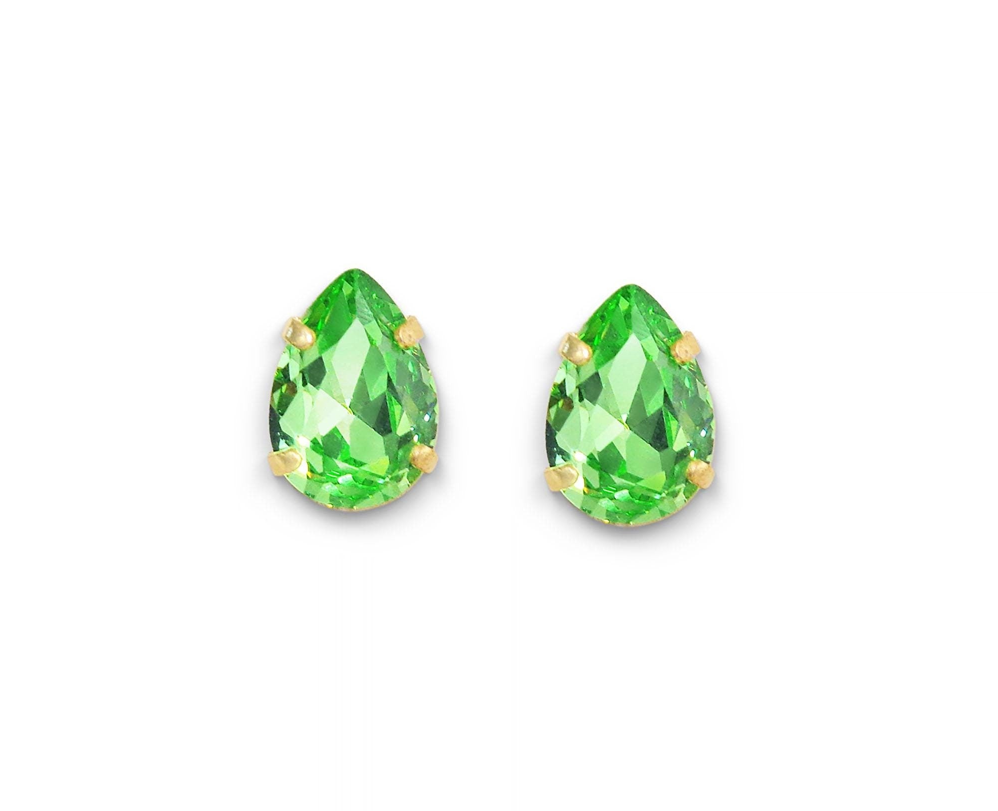 Crystal pear stud earrings green ,yellow gold