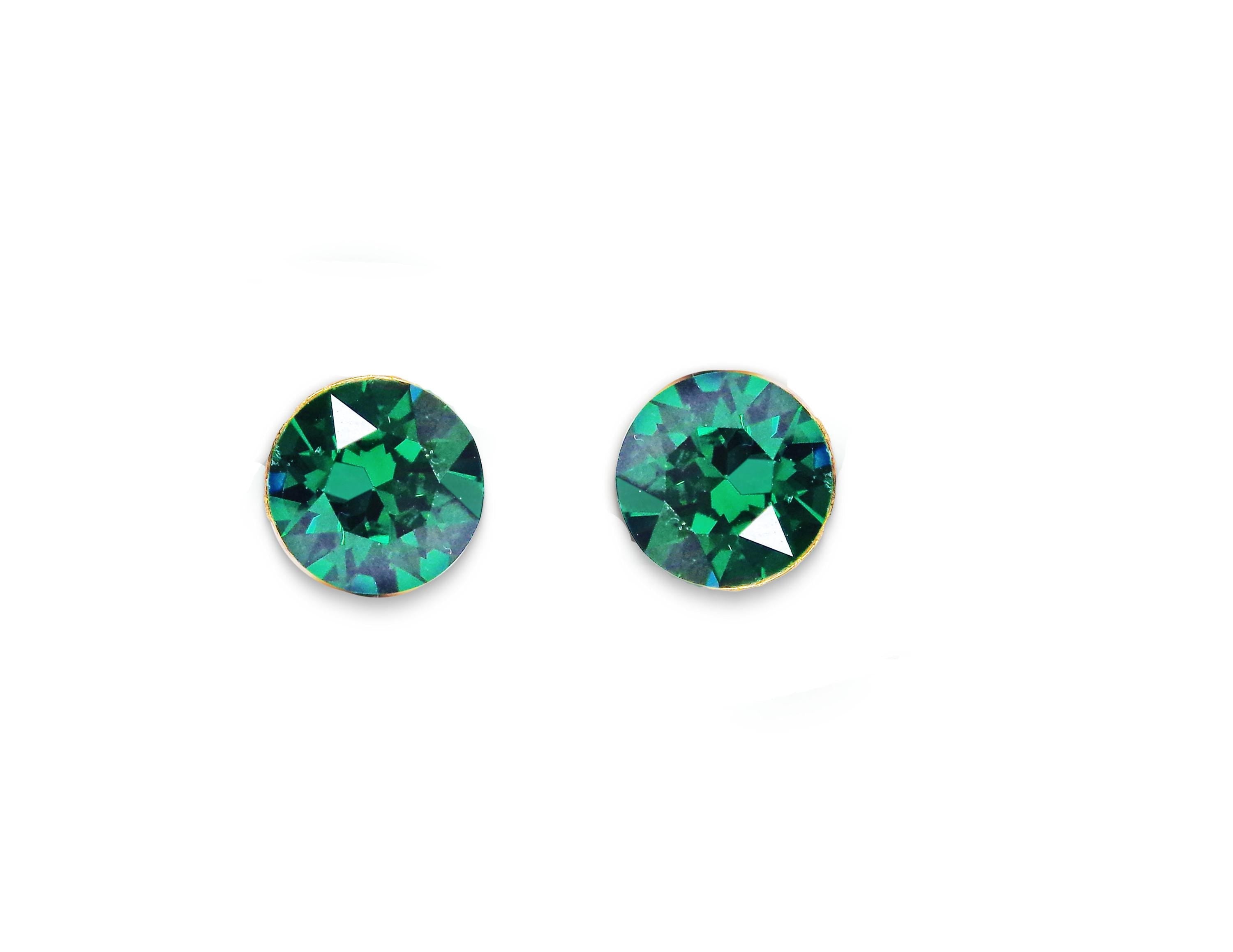 Crystal  stud earrings majestic green,yellow gold  or silver plated