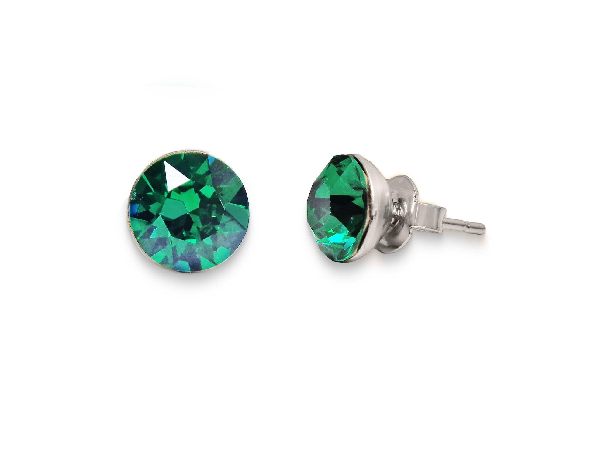 Crystal  stud earrings majestic green,yellow gold  or silver plated
