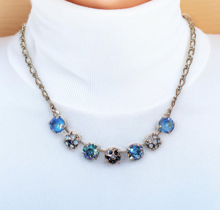 Crystal decorated necklace, ocean delite and light sapphire