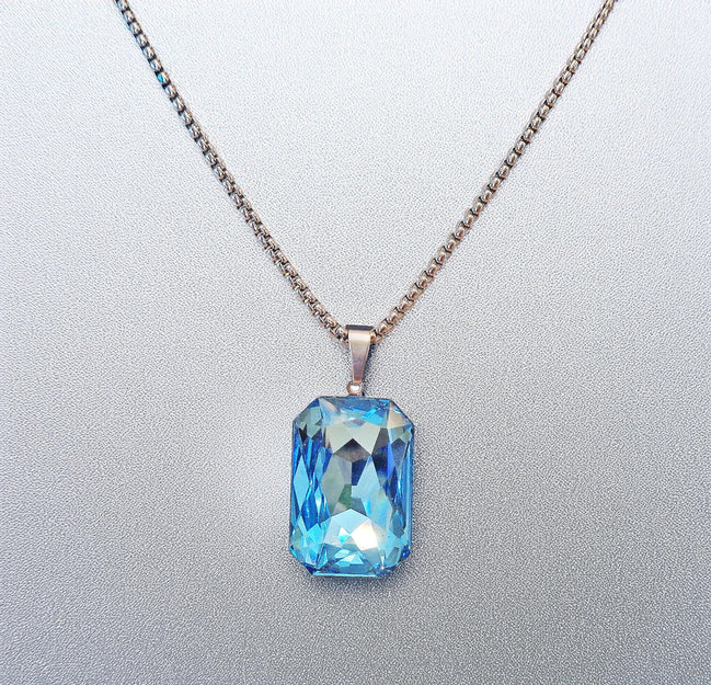 Collier pendentif en pierre rectangulaire fantaisie grand cristal Swarovski 27X18,5 mm aigue-marine, chaîne en acier inoxydable