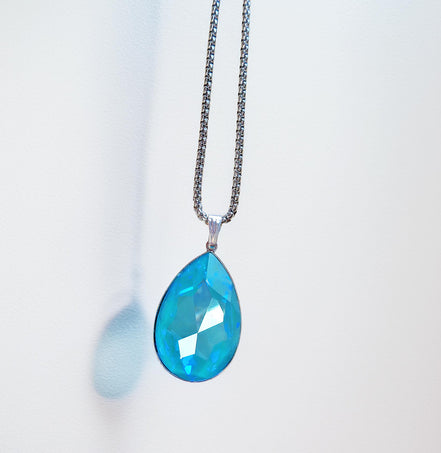 Large  crystal  pear  pendant necklace laguna Delite,stainless steel chain