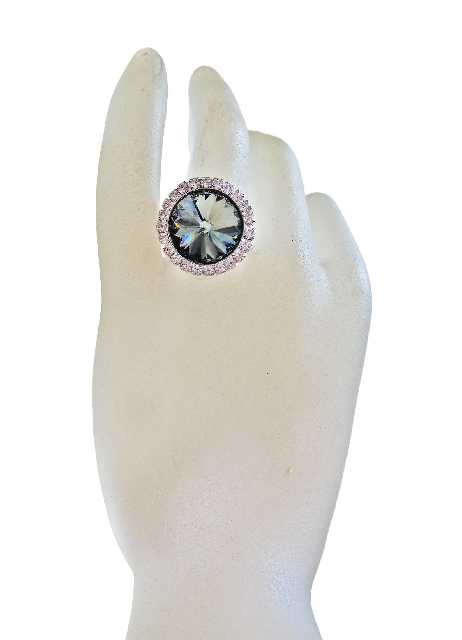 Crystal  halo round finger  ring  silver night,rhodium silver